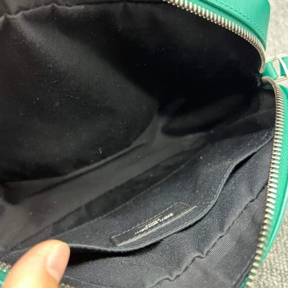 100% Authentic Yves Saint Laurent Camera Crossbody Bag - Picture 13 of 13